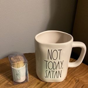 Reserved for Cassidy / pick me toothpicks NTS mug trade for 4 mug and hotb